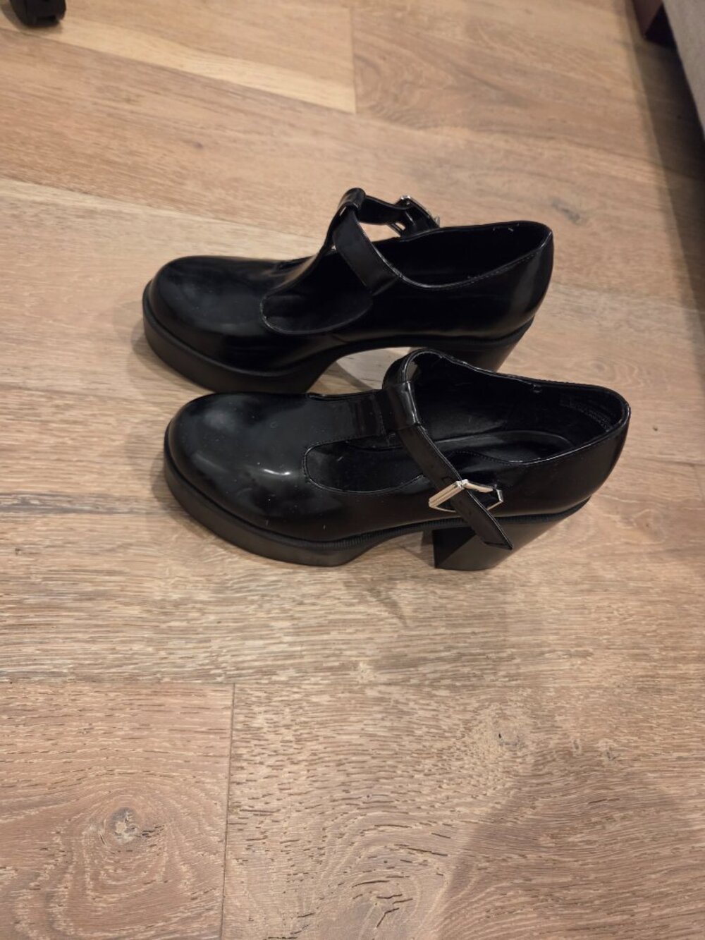 Steve Madden Black Platform Mary Jane Shoes - Picture 2 of 5